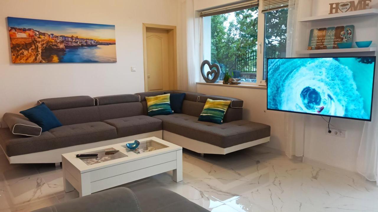 Arode Villa Ovidius - Apartments Balchik Extérieur photo