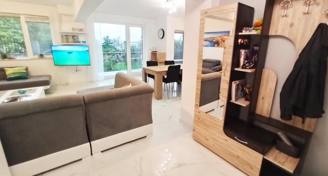 Arode Villa Ovidius - Apartments Balchik Extérieur photo